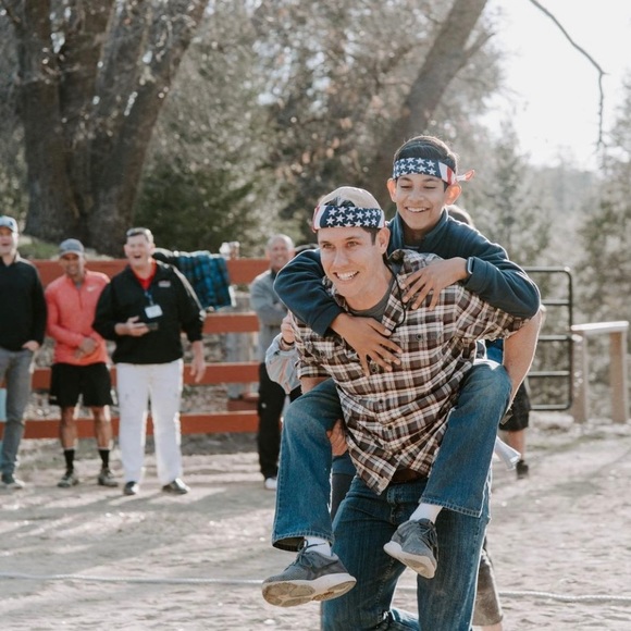 Meet your Posher, Tenth Back Co. - Picture 5 of 5